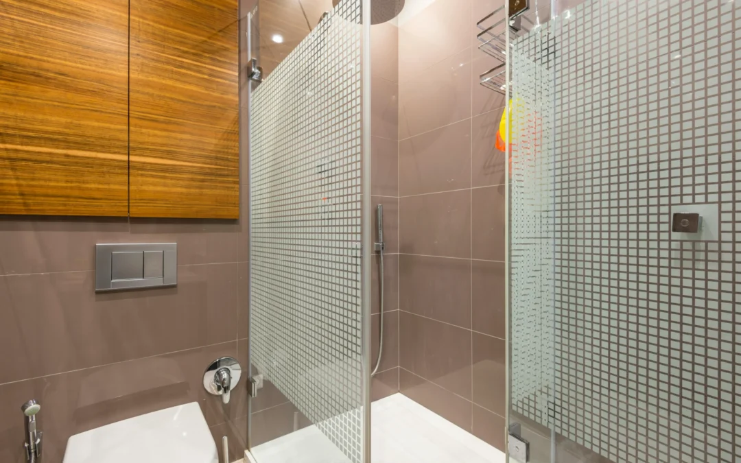 Textured Shower Glass Cost Guide: Patterns, Privacy & Prices